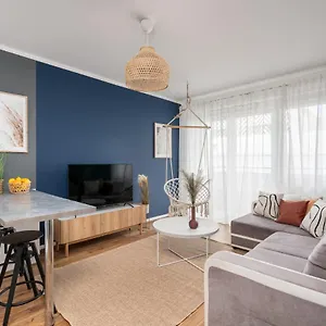 https://a-s-home-tczowa-street-3-rooms-apartment.hotelswroclaw.com